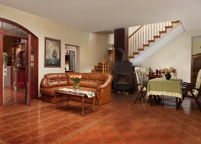 招待所 Dom Na Wzgorzu 萨比诺瓦